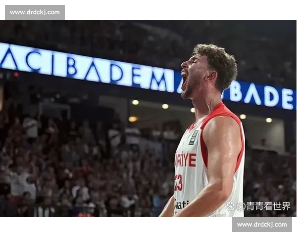 NBA火箭vs掘金鏖战西部强强对话约基奇申京内线争锋谁能笑到最后